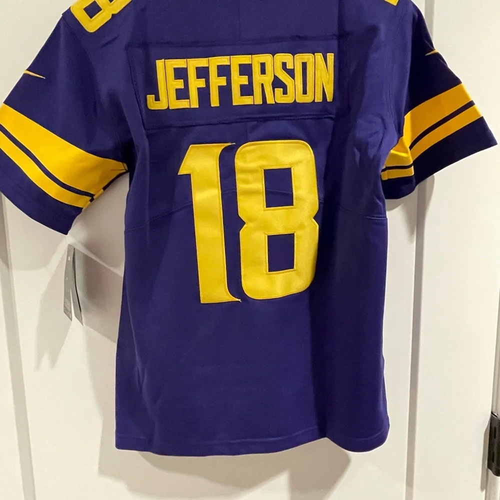 Nike jefferson #18